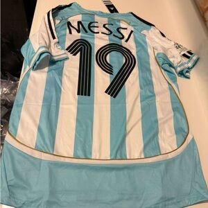 Messi #19 Argentina Home Jersey Size XL